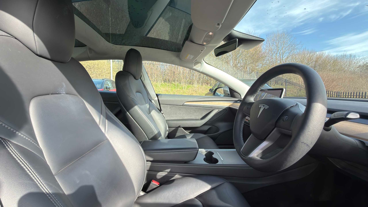 Used Tesla Model 3 2021 for sale - 77857135: Photo 3