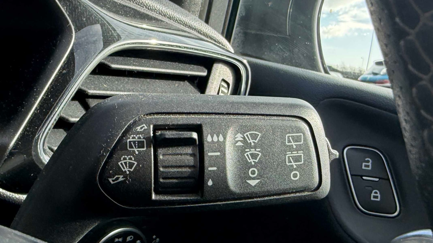 Used Ford Fiesta 2018 for sale - 78024057: Photo 14