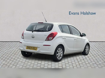 Used Hyundai i20 2014 for sale - 78678752: Photo