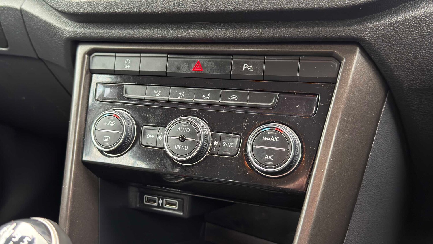 Used Volkswagen T-Roc 2019 for sale - 77857879: Photo 13