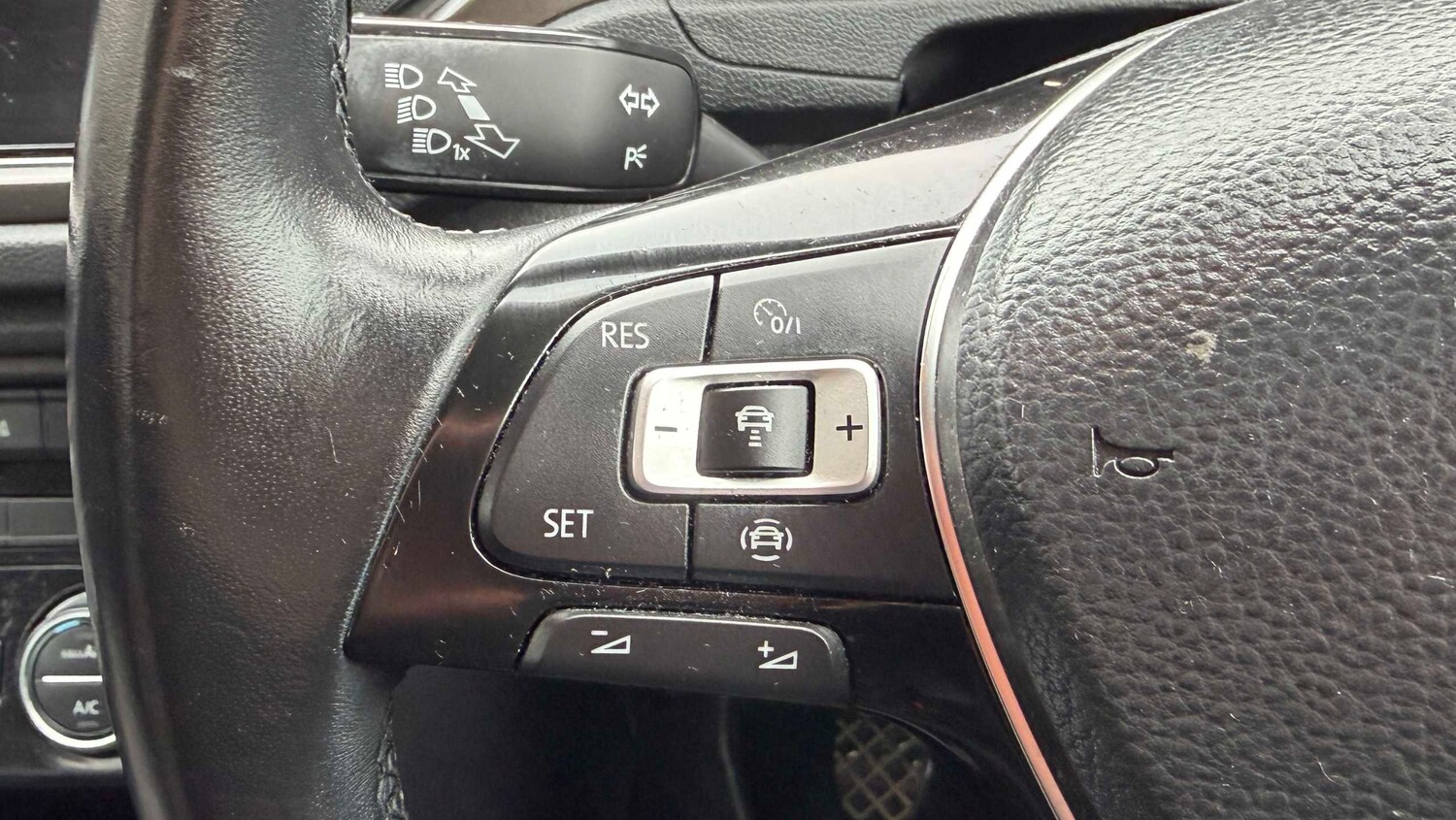 Used Volkswagen T-Roc 2019 for sale - 77857879: Photo 14