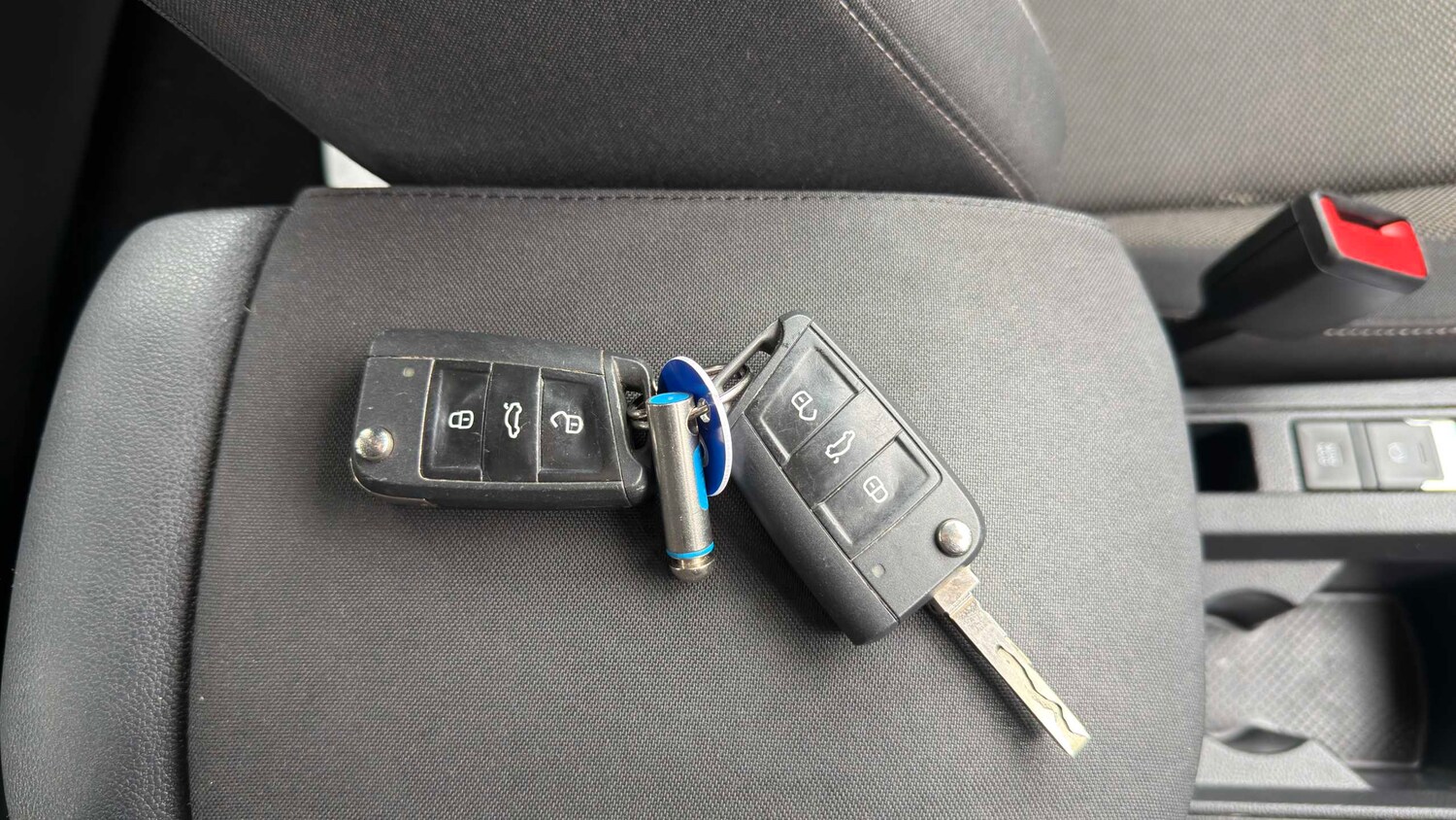 Used Volkswagen T-Roc 2019 for sale - 77857879: Photo 19