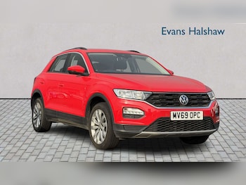 Volkswagen T-Roc feature image