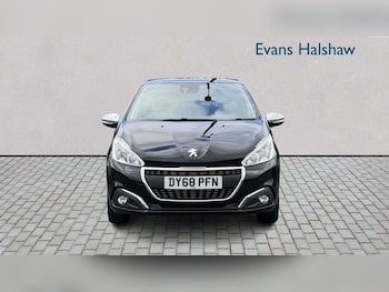 Used Peugeot 208 2018 for sale - 78564532: Photo
