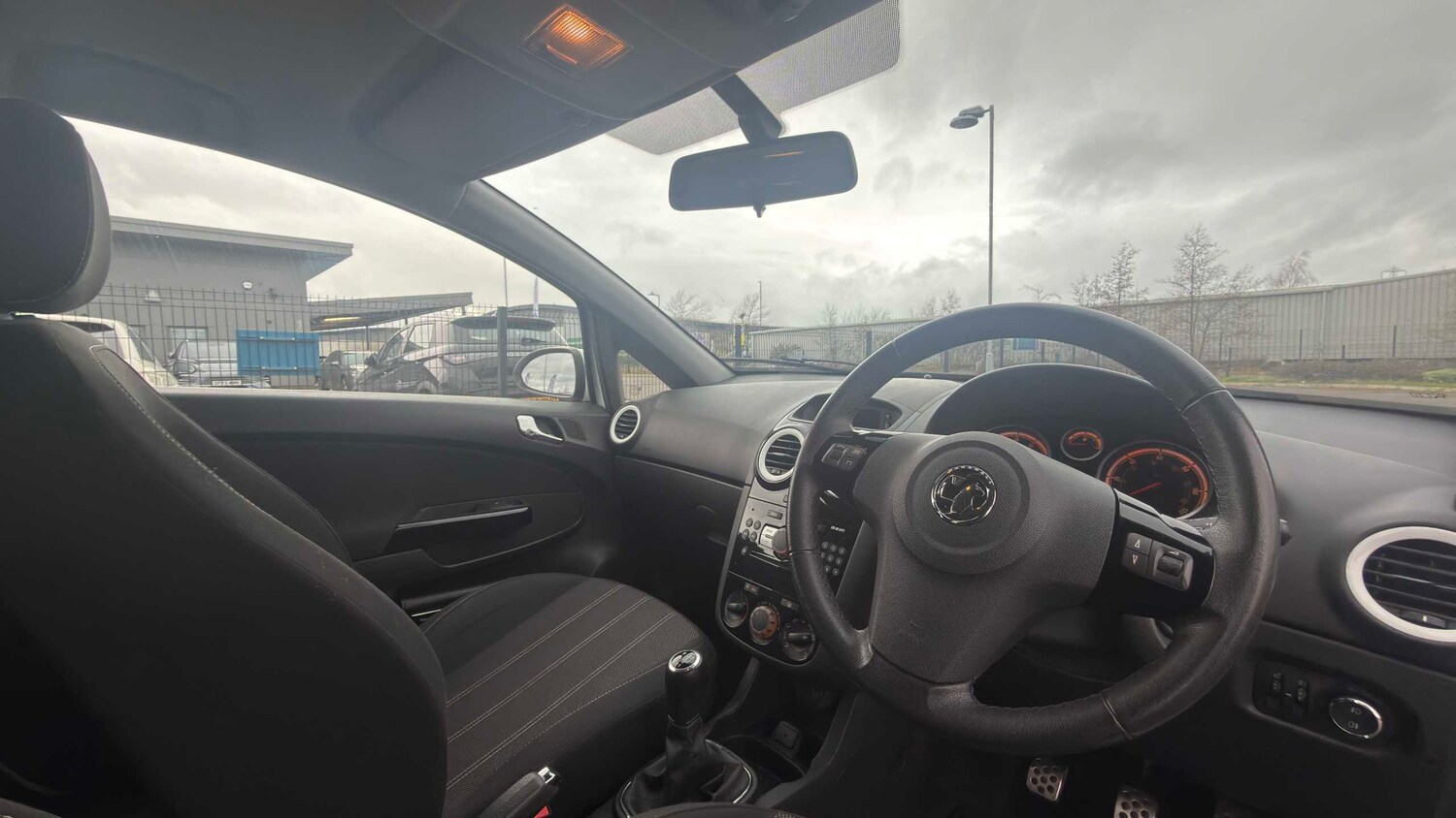 Used Vauxhall Corsa 2012 for sale - 77913921: Photo 7