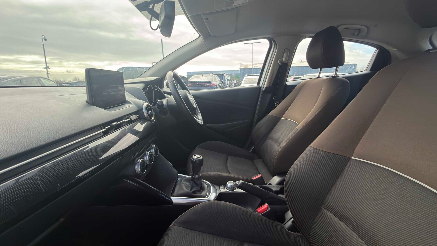 Used Mazda Mazda2 for sale - 77862314: Photo 8