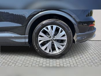 Used Audi Q4 e-tron 2023 for sale - 79499537: Photo