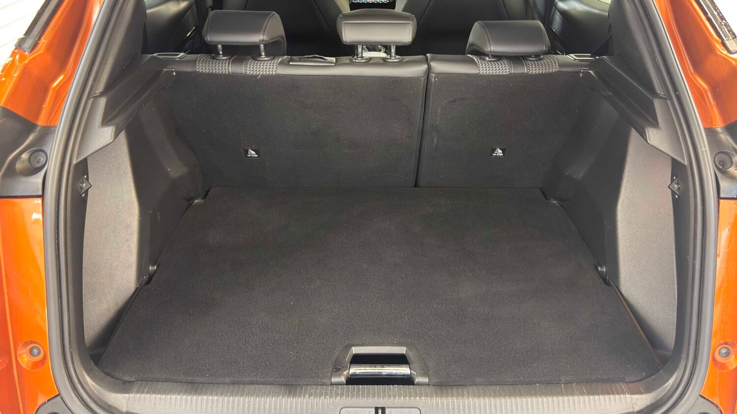 Used Peugeot 2008 2021 for sale - 77857259: Photo 10