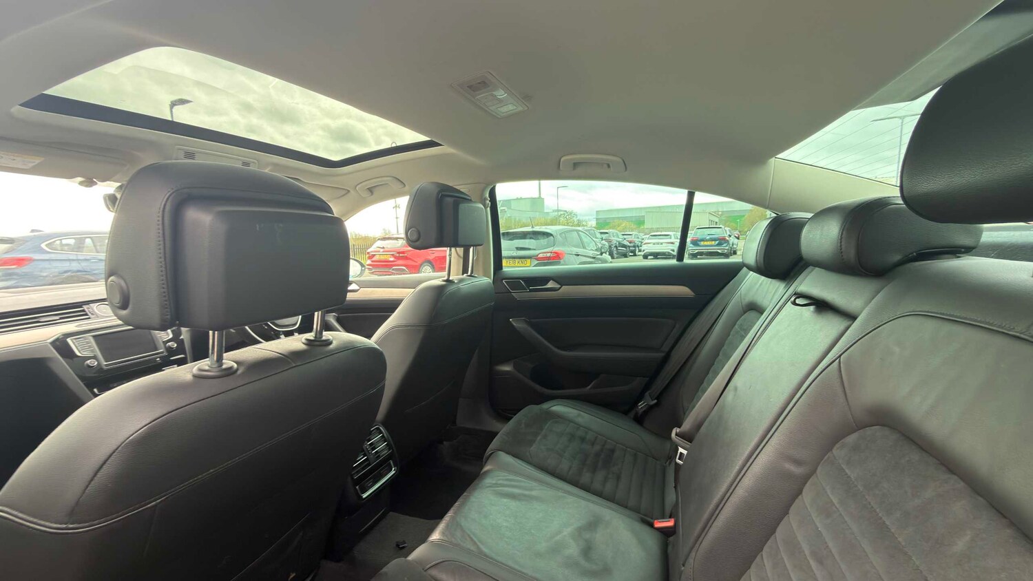 Used Volkswagen Passat 2017 for sale - 78010588: Photo 9