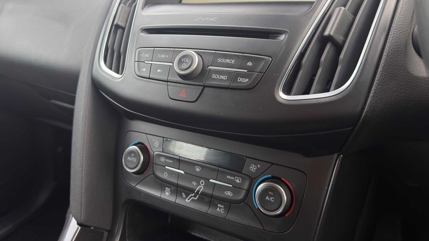 Used Ford Focus 2017 for sale - 77860276: Photo 13