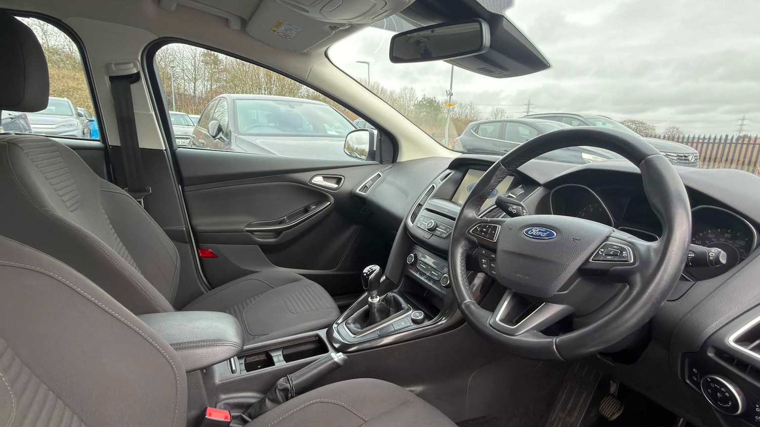 Used Ford Focus 2017 for sale - 77860276: Photo 3