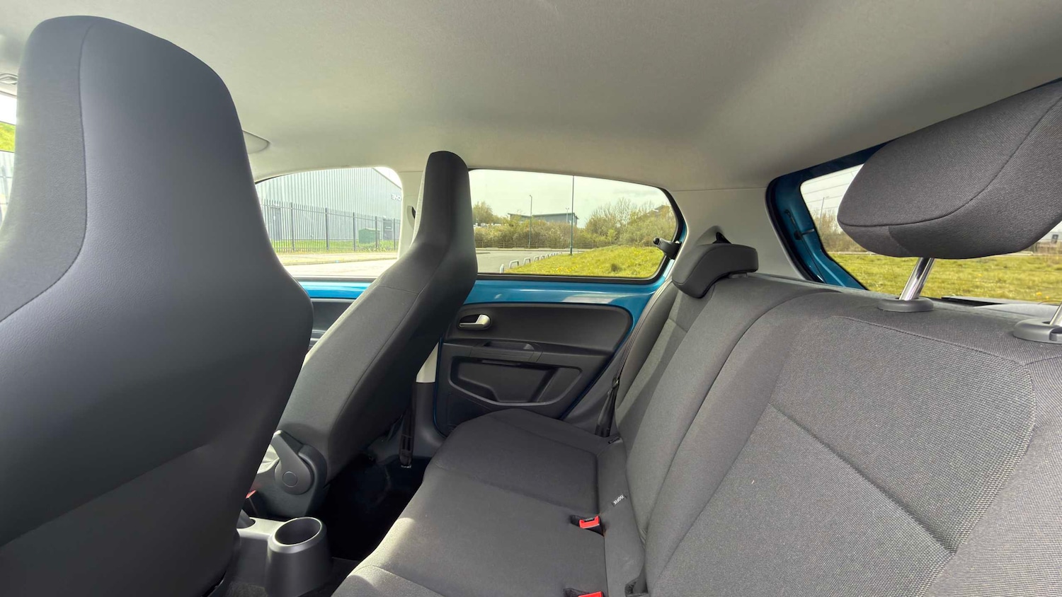 Used Volkswagen up! 2019 for sale - 78209118: Photo 9