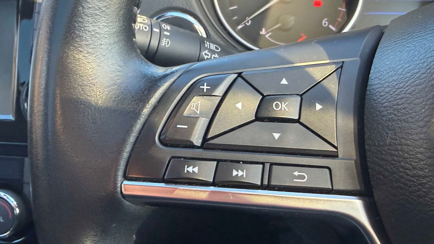 Used Nissan Qashqai for sale - 77862687: Photo 14