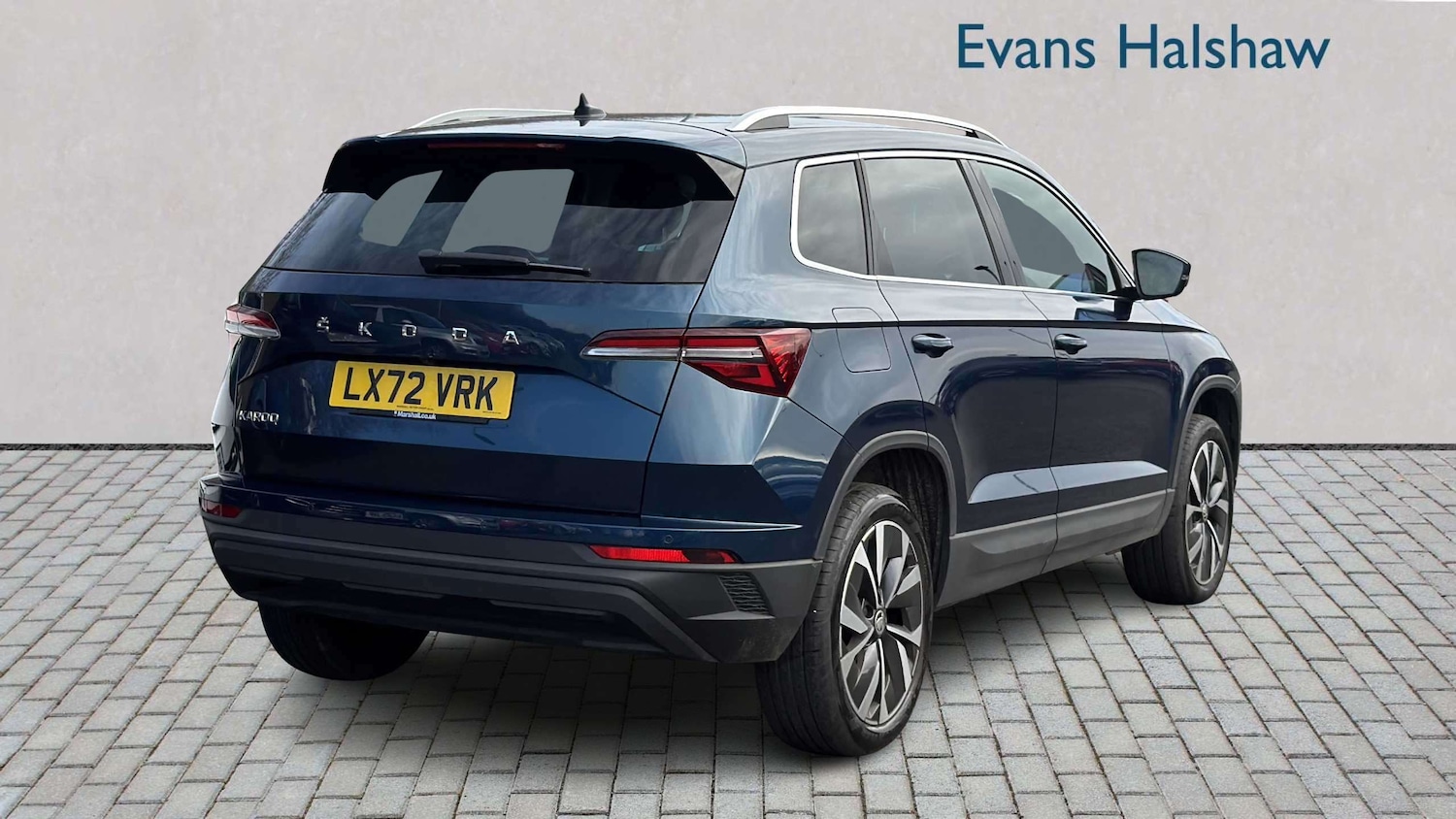 Used Skoda Karoq 2023 for sale - 77972570: Photo 2