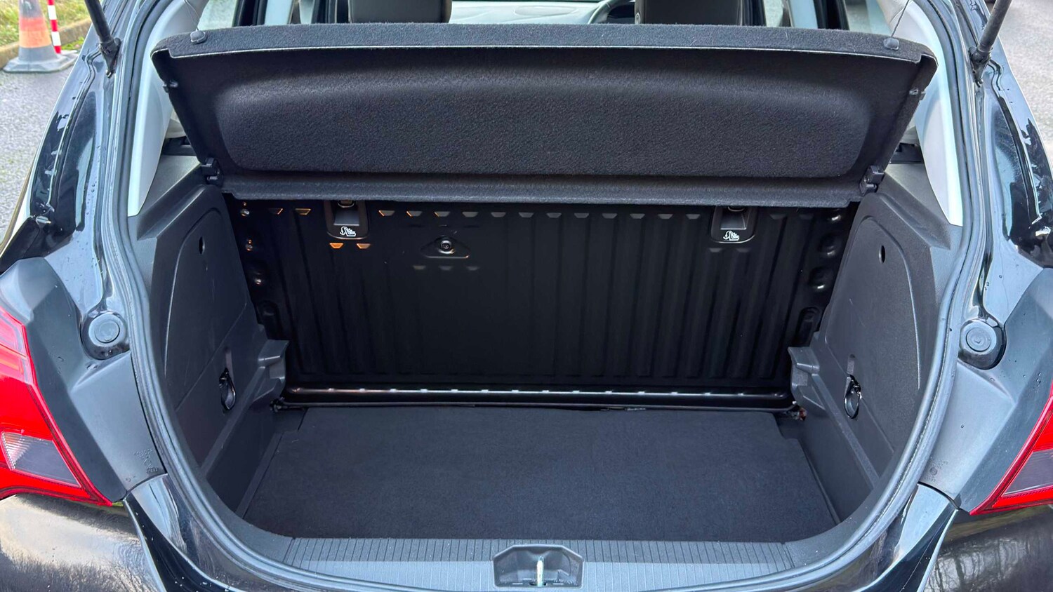 Used Vauxhall Corsa 2018 for sale - 77857033: Photo 11