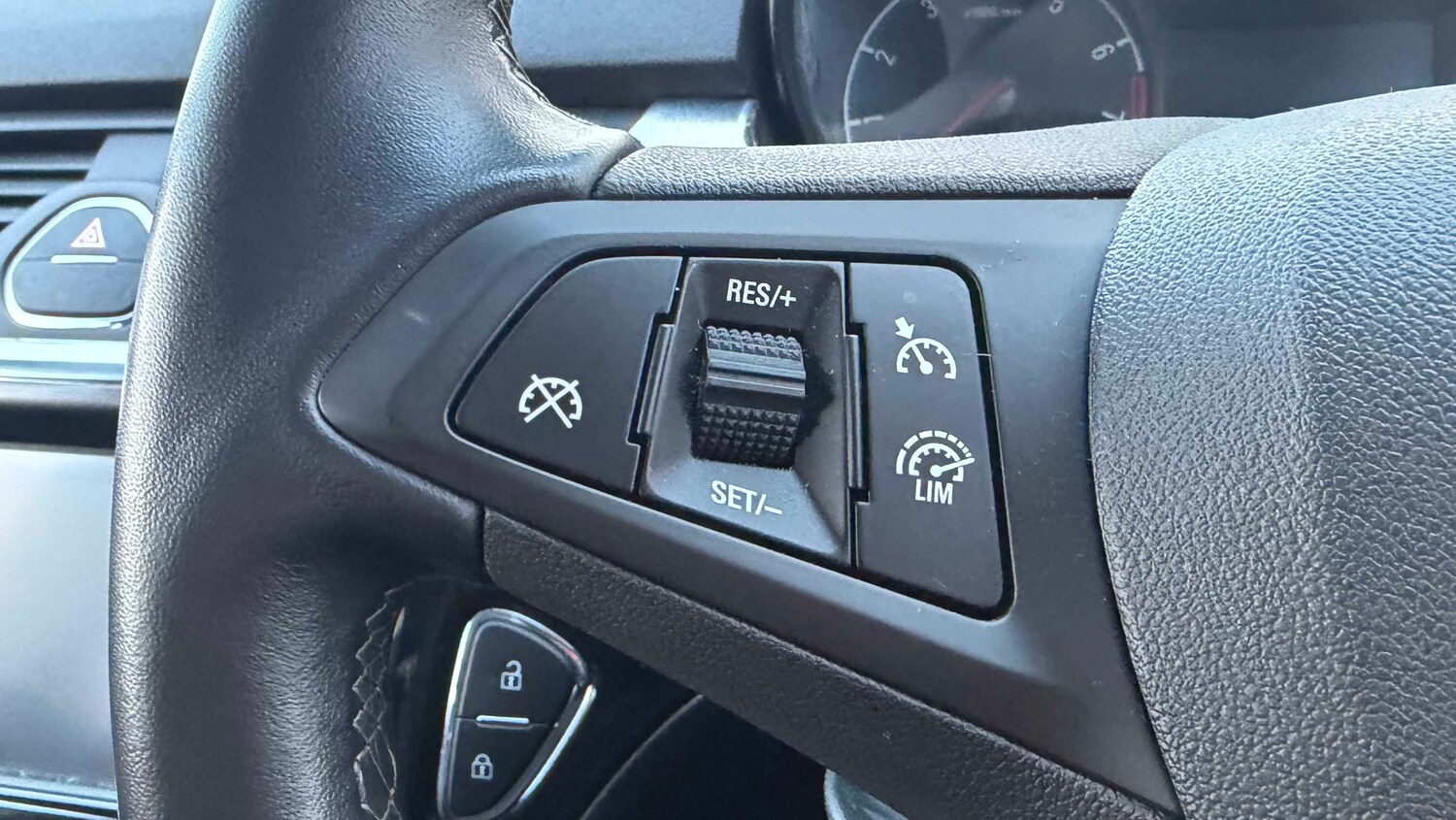 Used Vauxhall Corsa 2018 for sale - 77857033: Photo 14