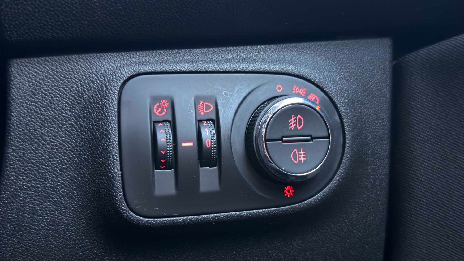 Used Vauxhall Corsa 2018 for sale - 77857033: Photo 20