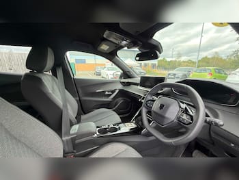 Used Peugeot 2008 2025 for sale - 79864442: Photo