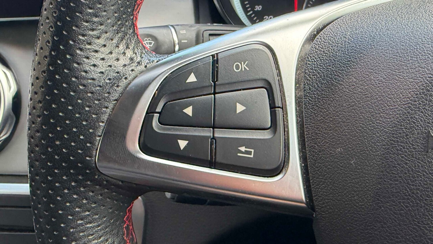 Used Mercedes-Benz GLA 2019 for sale - 78118591: Photo 10