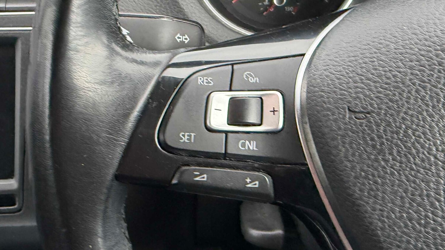 Used Volkswagen Polo 2017 for sale - 77913775: Photo 12