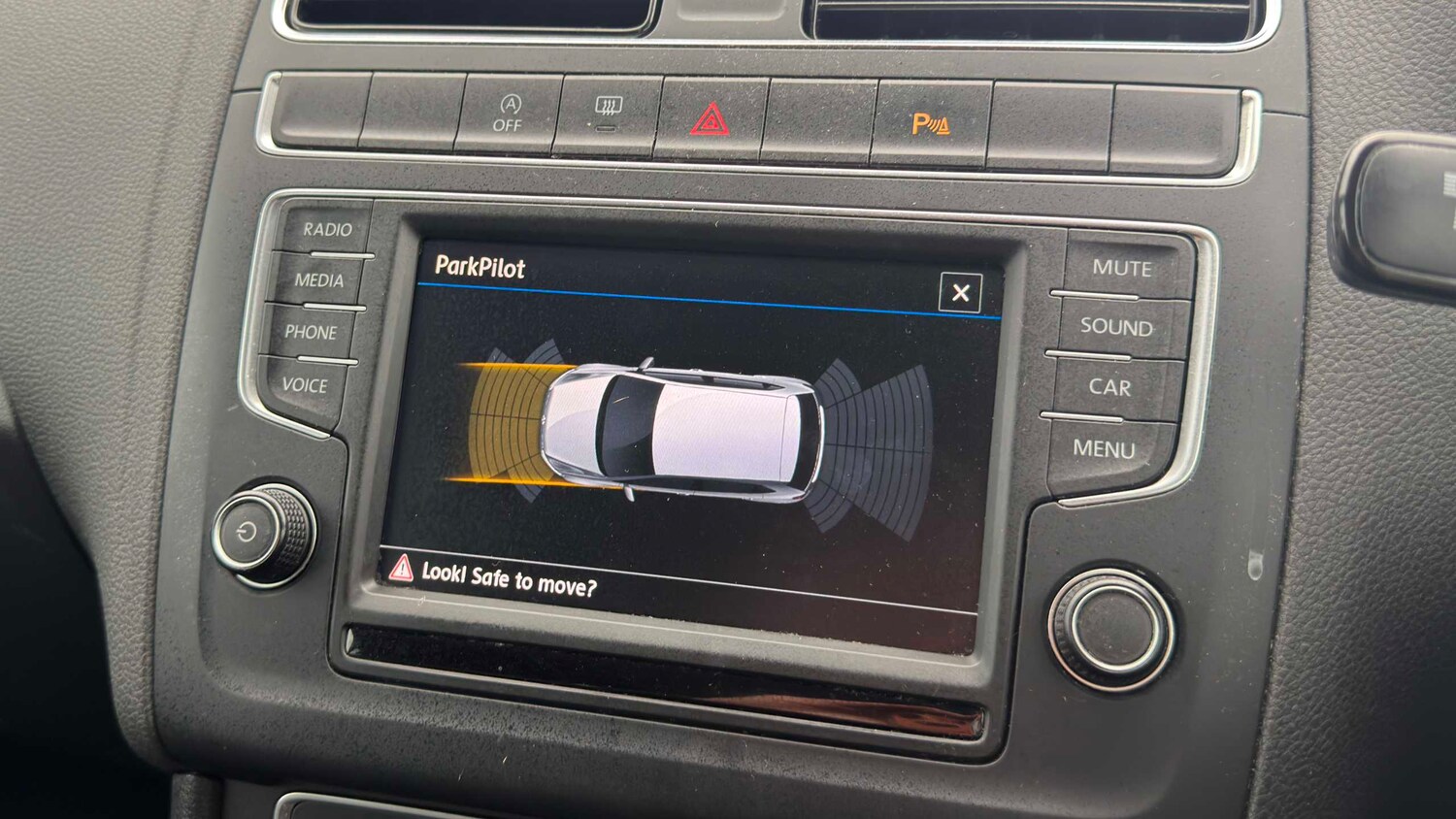 Used Volkswagen Polo 2017 for sale - 77913775: Photo 17