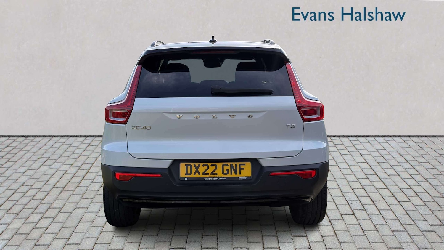 Used Volvo XC40 2022 for sale - 77996240: Photo 4
