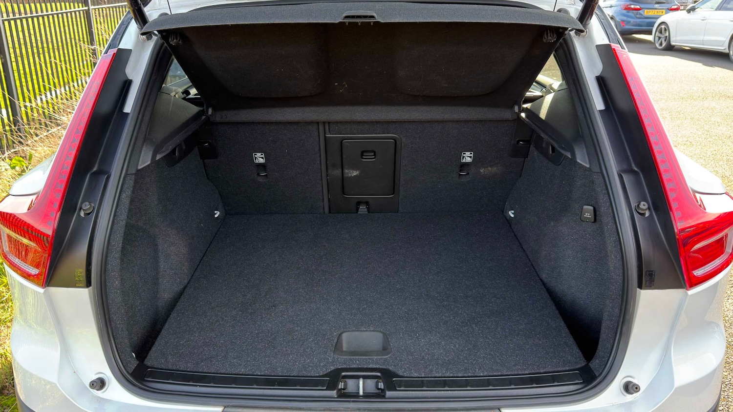 Used Volvo XC40 2022 for sale - 77996240: Photo 8