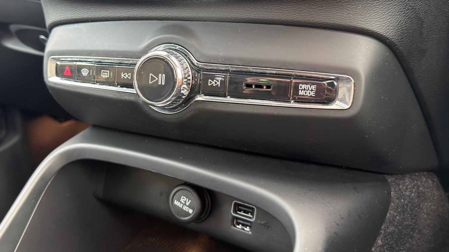 Used Volvo XC40 2020 for sale - 77961038: Photo 12