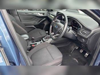 Used Ford Focus 2020 for sale - 78881380: Photo