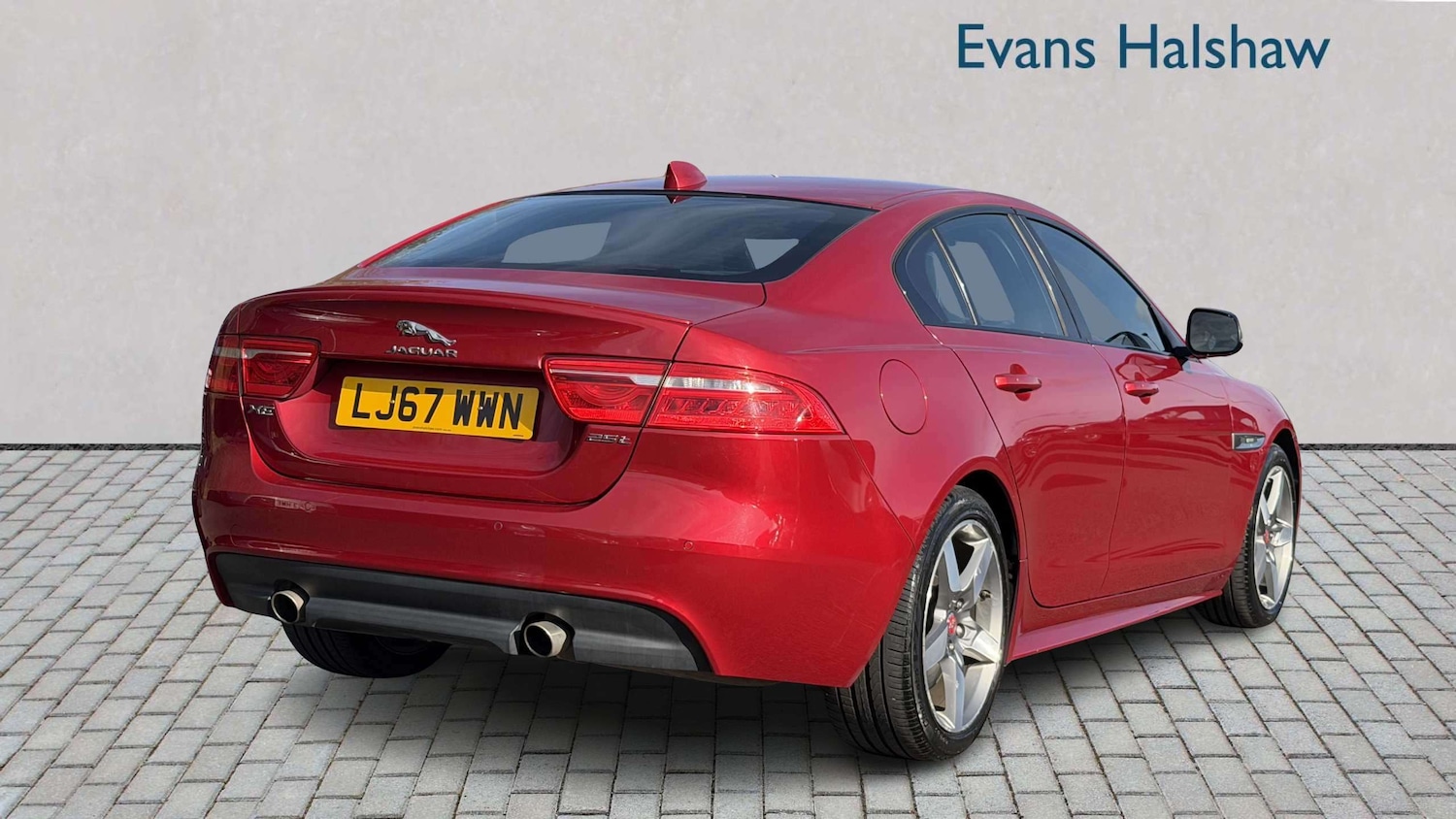 Used Jaguar XE for sale - 77862315: Photo 2