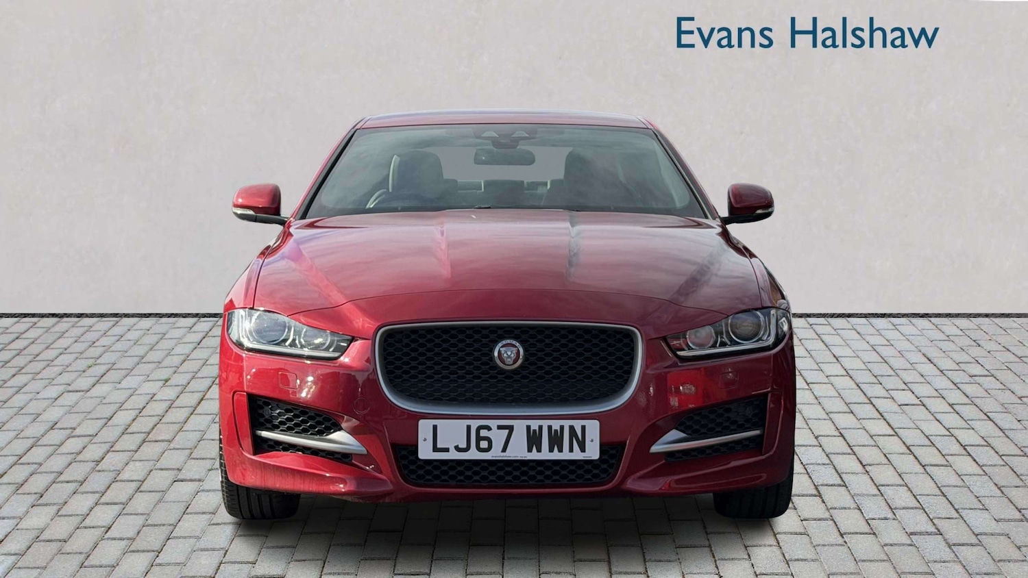Used Jaguar XE for sale - 77862315: Photo 4