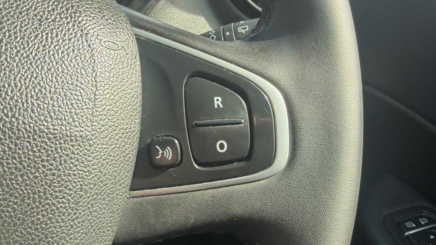 Used Renault Captur 2019 for sale - 78076705: Photo 11