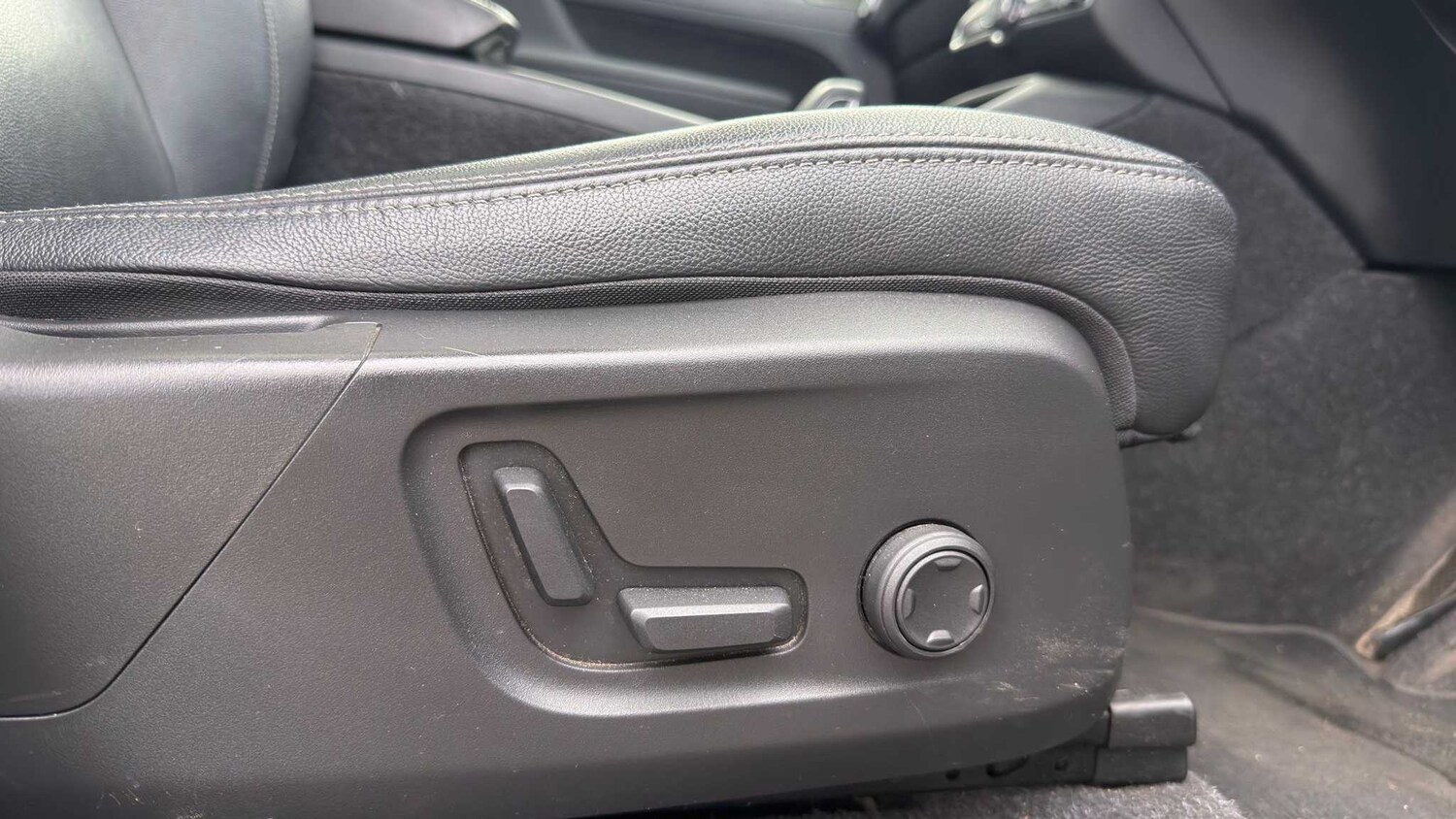 Used Volvo XC40 2021 for sale - 78161501: Photo 13