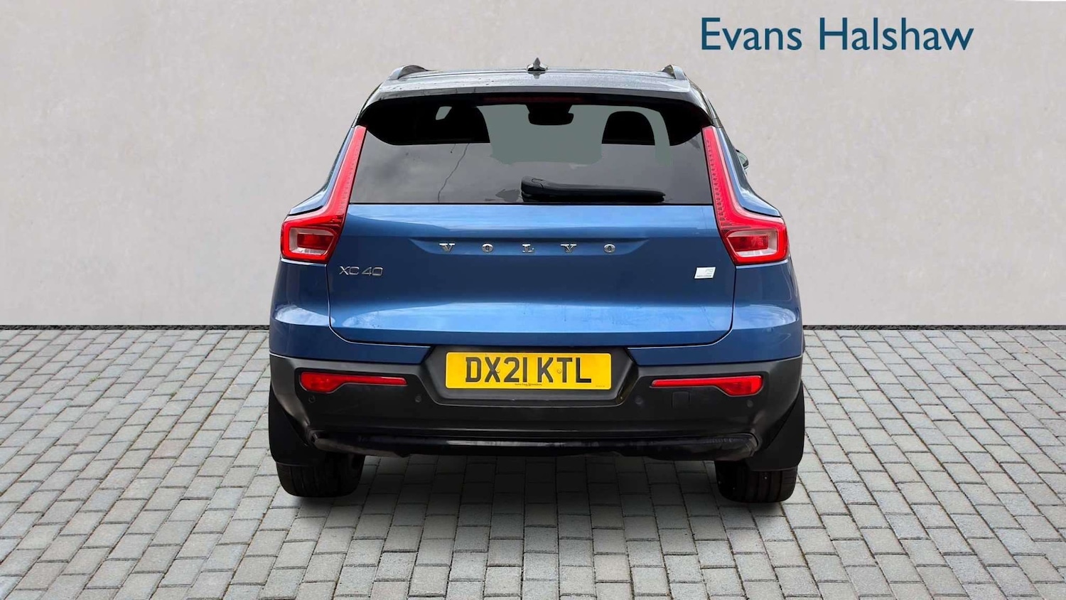 Used Volvo XC40 2021 for sale - 78161501: Photo 5