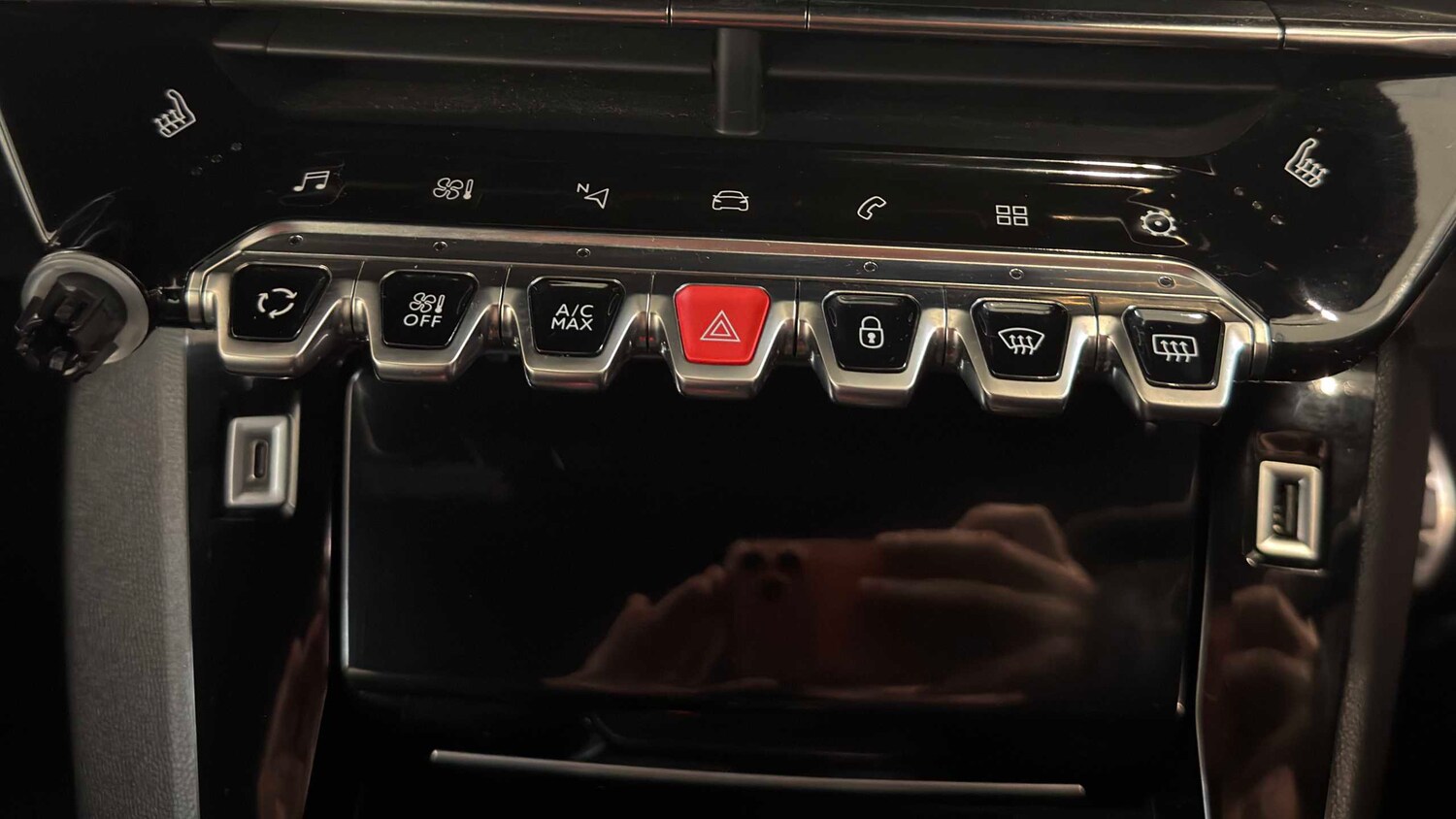 Used Peugeot 2008 2021 for sale - 78076731: Photo 16