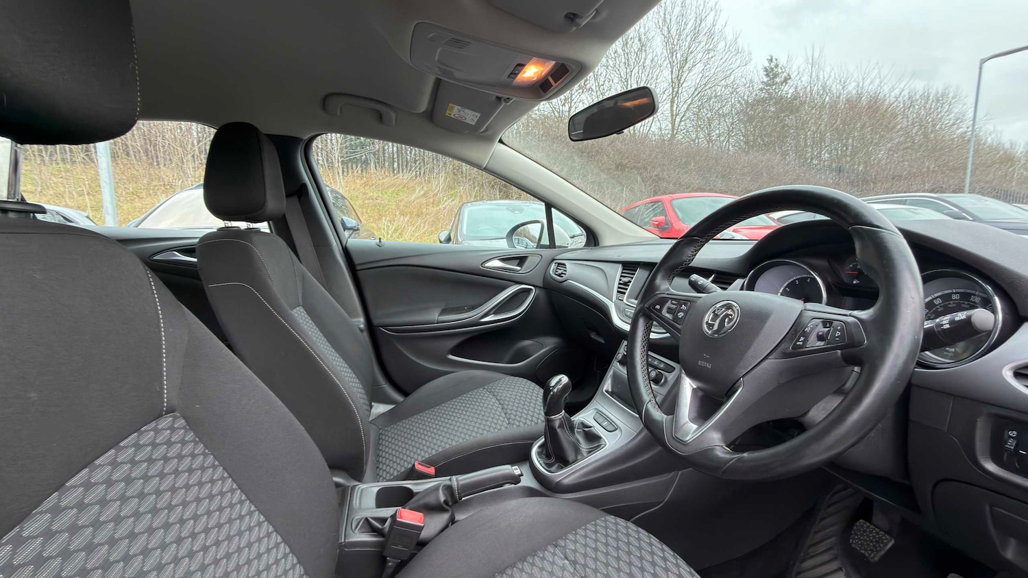 Used Vauxhall Astra for sale - 77861258: Photo 3