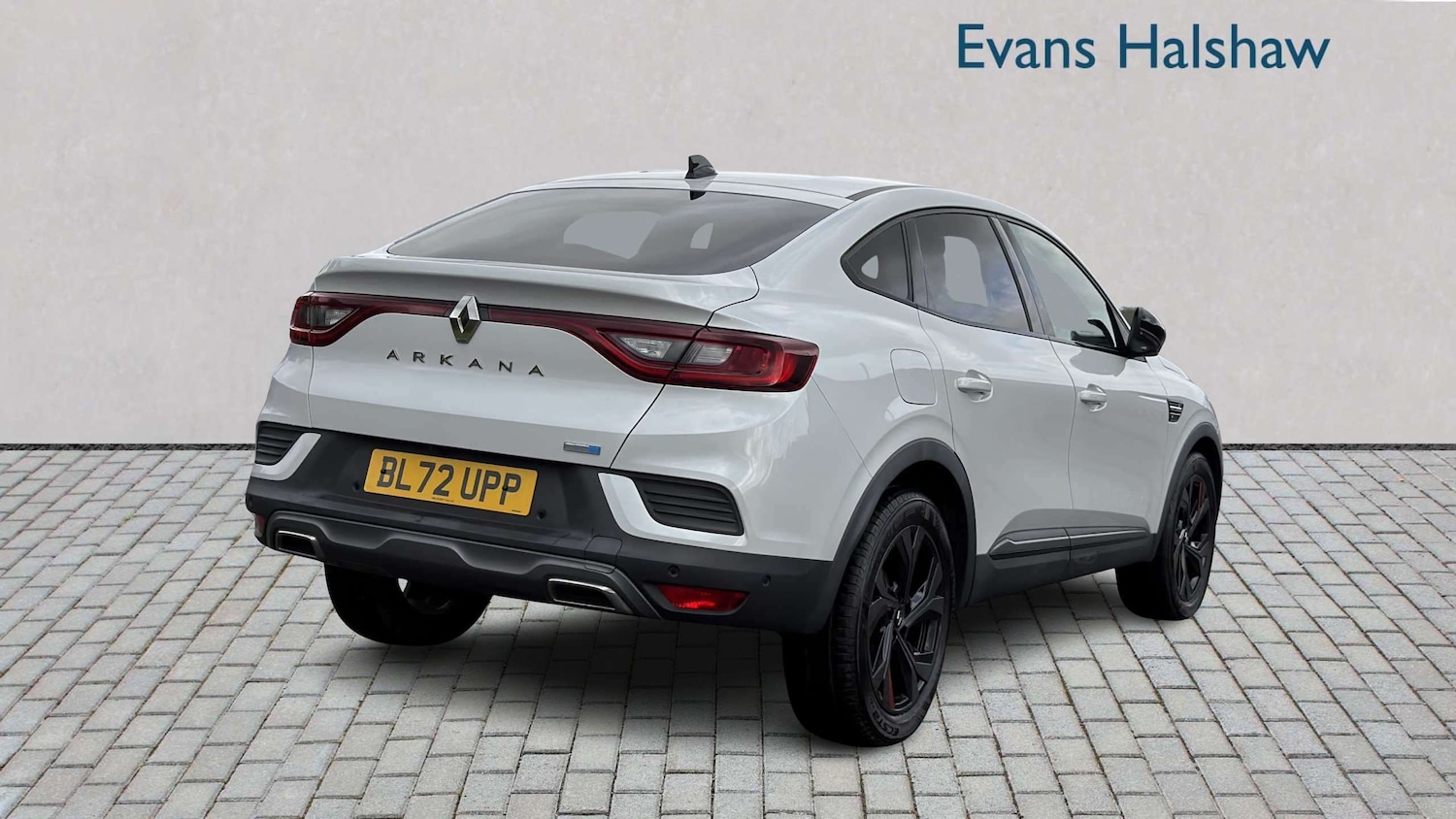 Used Renault Arkana 2023 for sale - 78187776: Photo 2