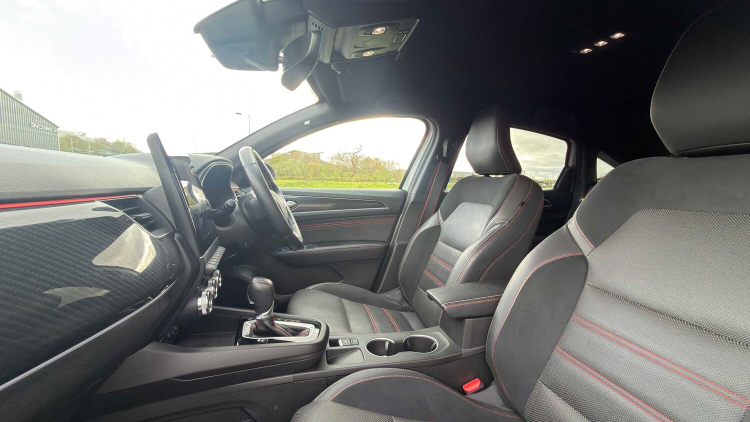 Used Renault Arkana 2023 for sale - 78187776: Photo 8