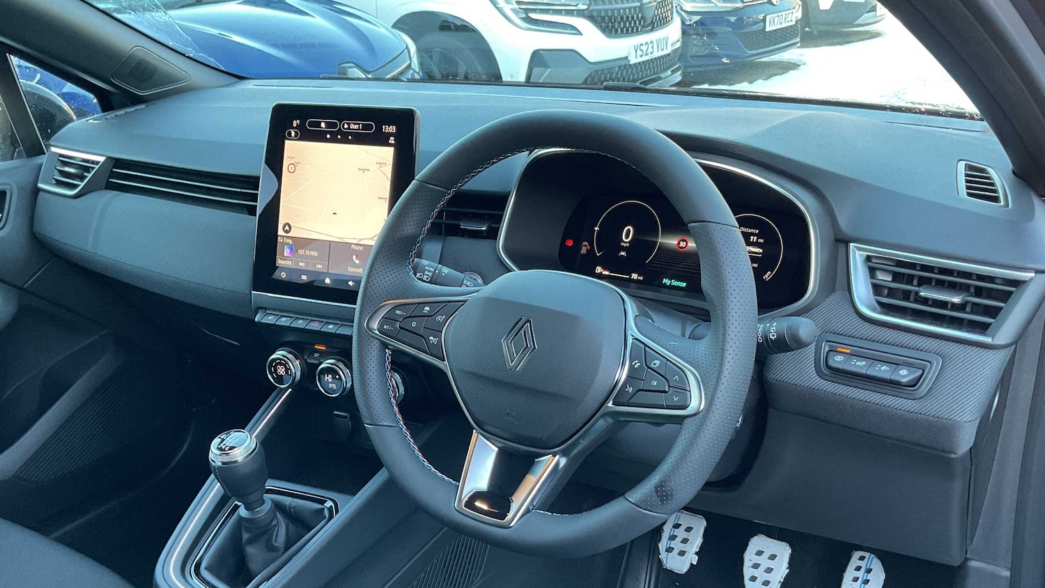 Used Renault Clio for sale - 77861225: Photo 3