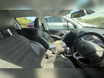 Used Peugeot 2008 2018 for sale - 78754852: Photo