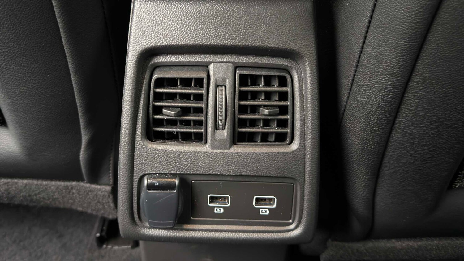 Used Renault Captur 2023 for sale - 77856522: Photo 12