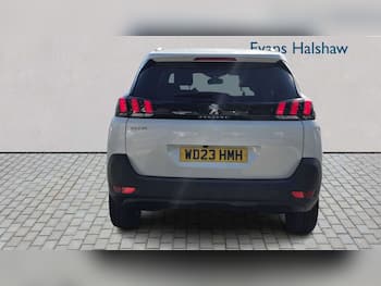 Used Peugeot 5008 2023 for sale - 79689633: Photo