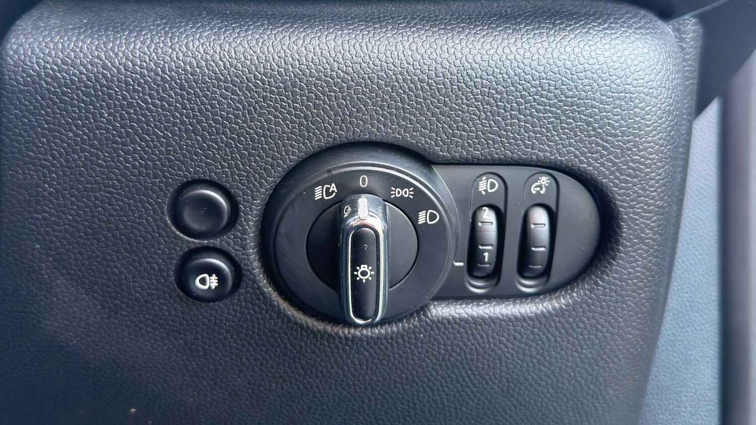 Used MINI Hatch 2021 for sale - 77859748: Photo 21