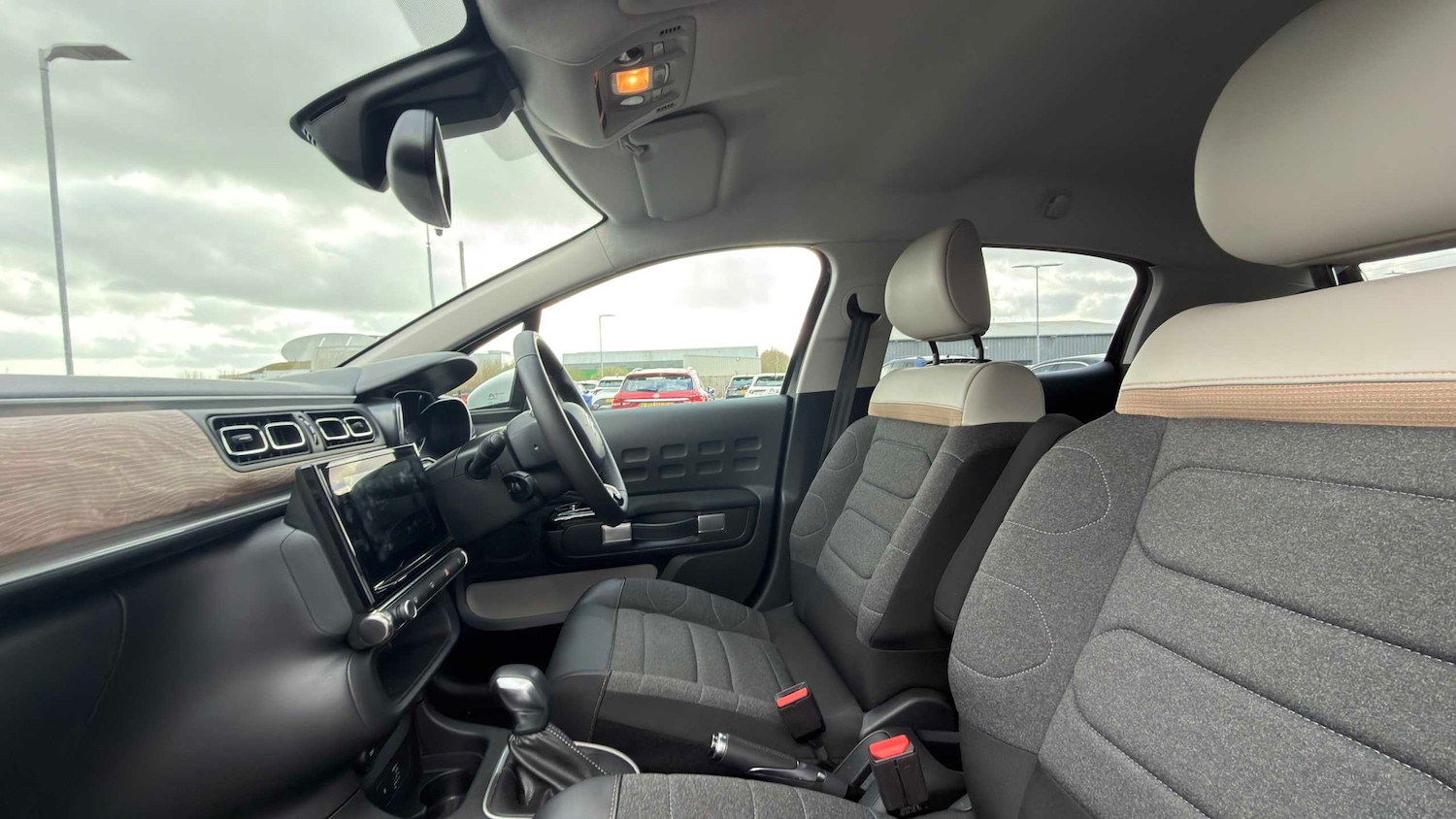 Used Citroen C3 2024 for sale - 77885851: Photo 8