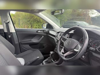 Used Volkswagen T-Cross 2020 for sale - 79824959: Photo