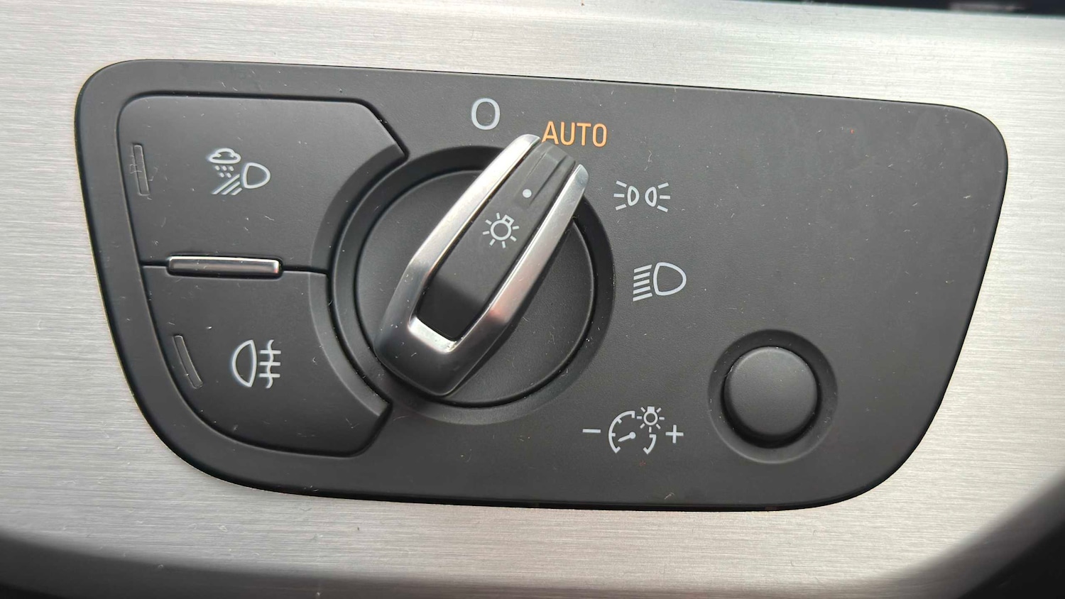 Used Audi A4 2020 for sale - 77857422: Photo 23