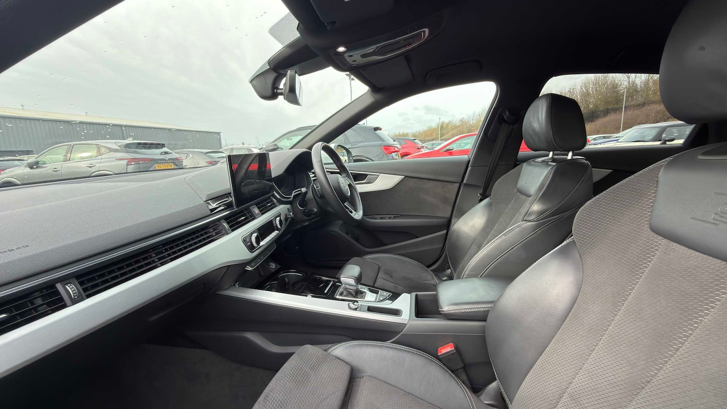 Used Audi A4 2020 for sale - 77857422: Photo 8