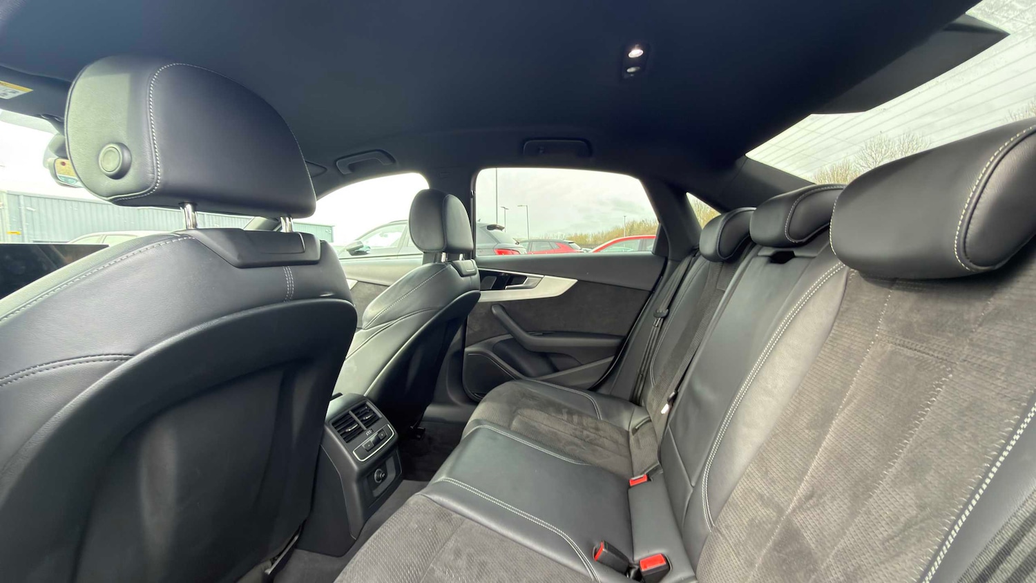 Used Audi A4 2020 for sale - 77857422: Photo 9