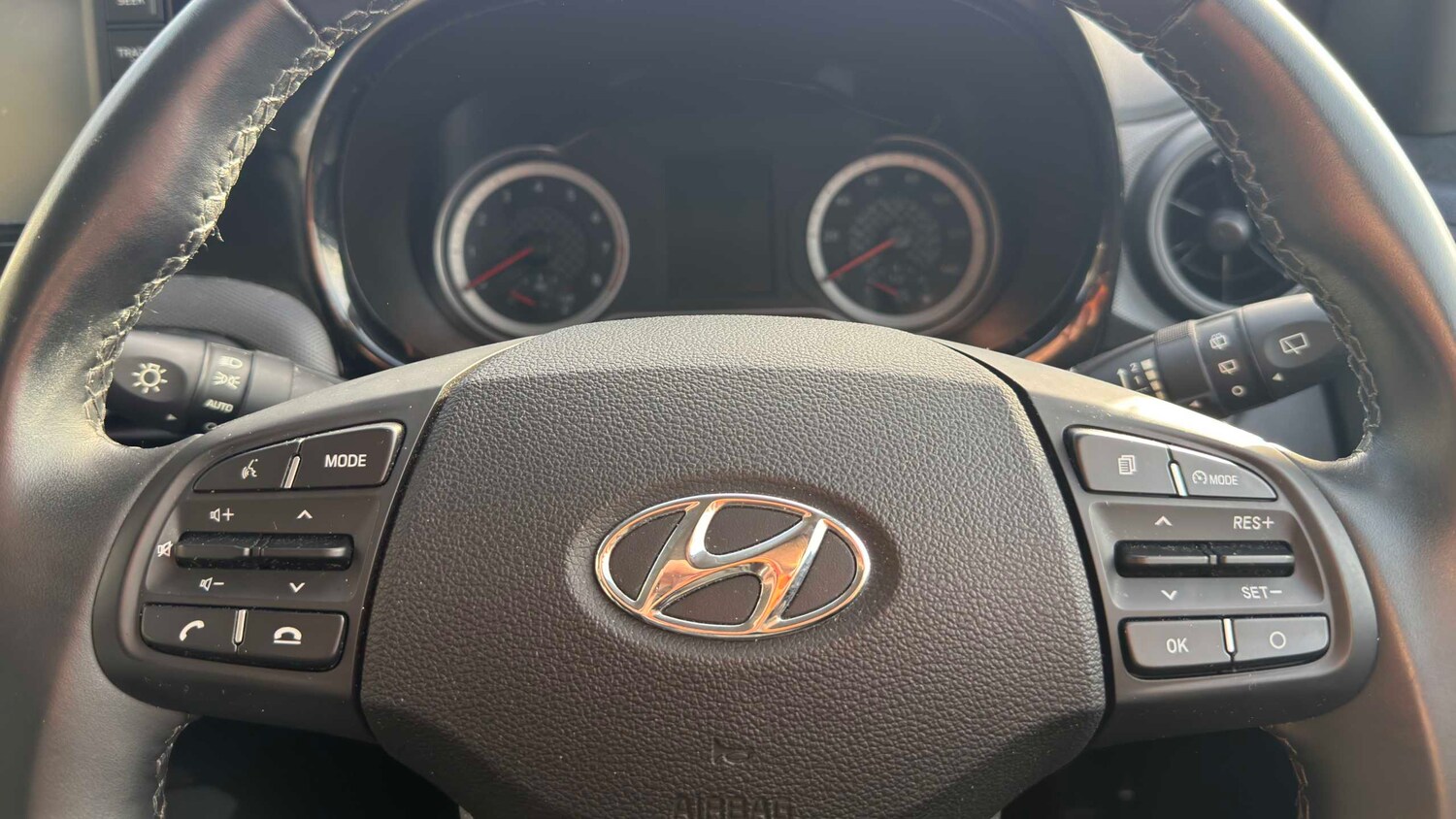 Used Hyundai i10 2021 for sale - 77861574: Photo 14