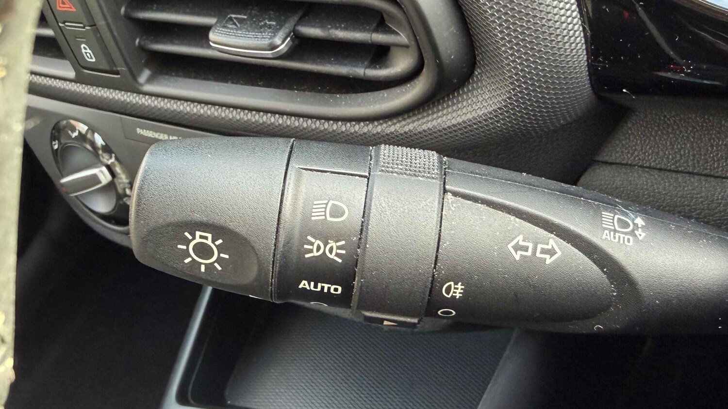 Used Hyundai i10 2021 for sale - 77861574: Photo 16